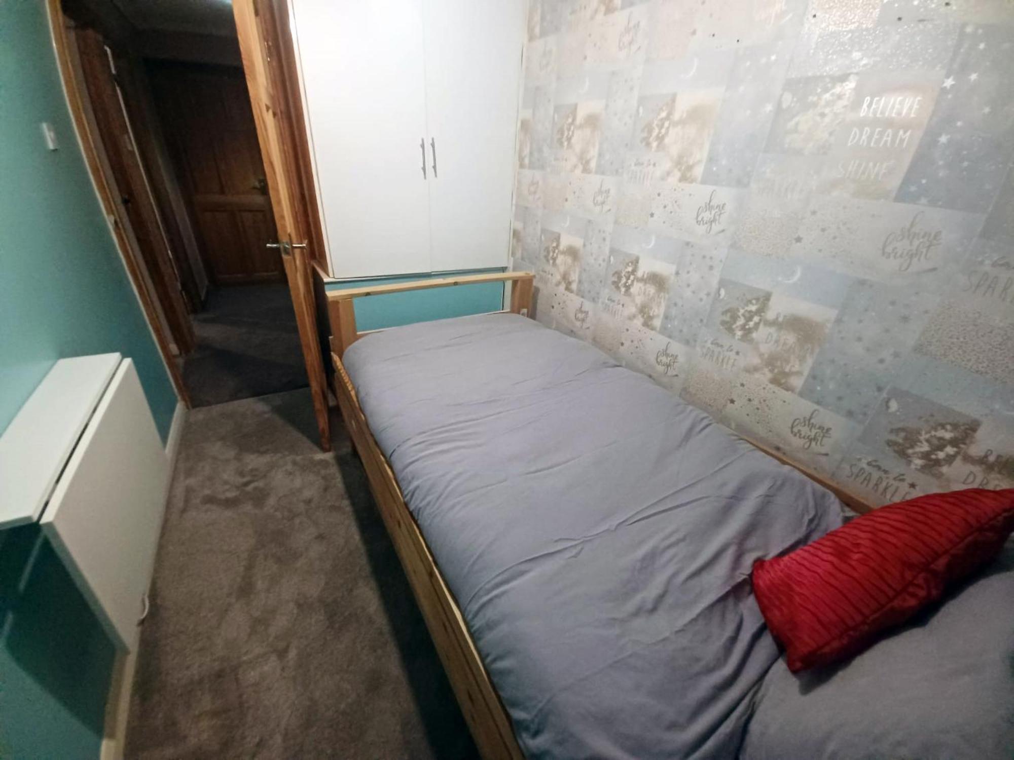 Homestay The Rushdon Stifford
